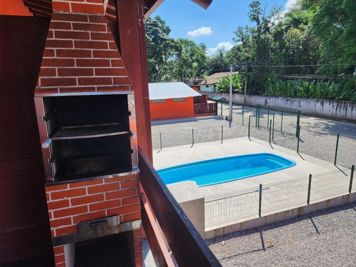 0001.05 - Maranduba - Apto - 2 Dormitorio - 8 Pessoas - 2 Quadras Do Mar - Piscina - Wi-Fi 乌巴图巴 外观 照片