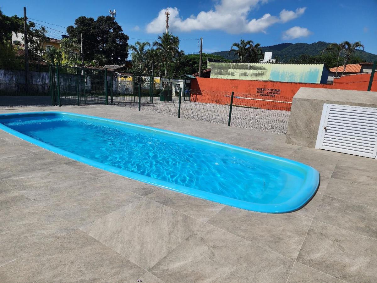 0001.05 - Maranduba - Apto - 2 Dormitorio - 8 Pessoas - 2 Quadras Do Mar - Piscina - Wi-Fi 乌巴图巴 外观 照片